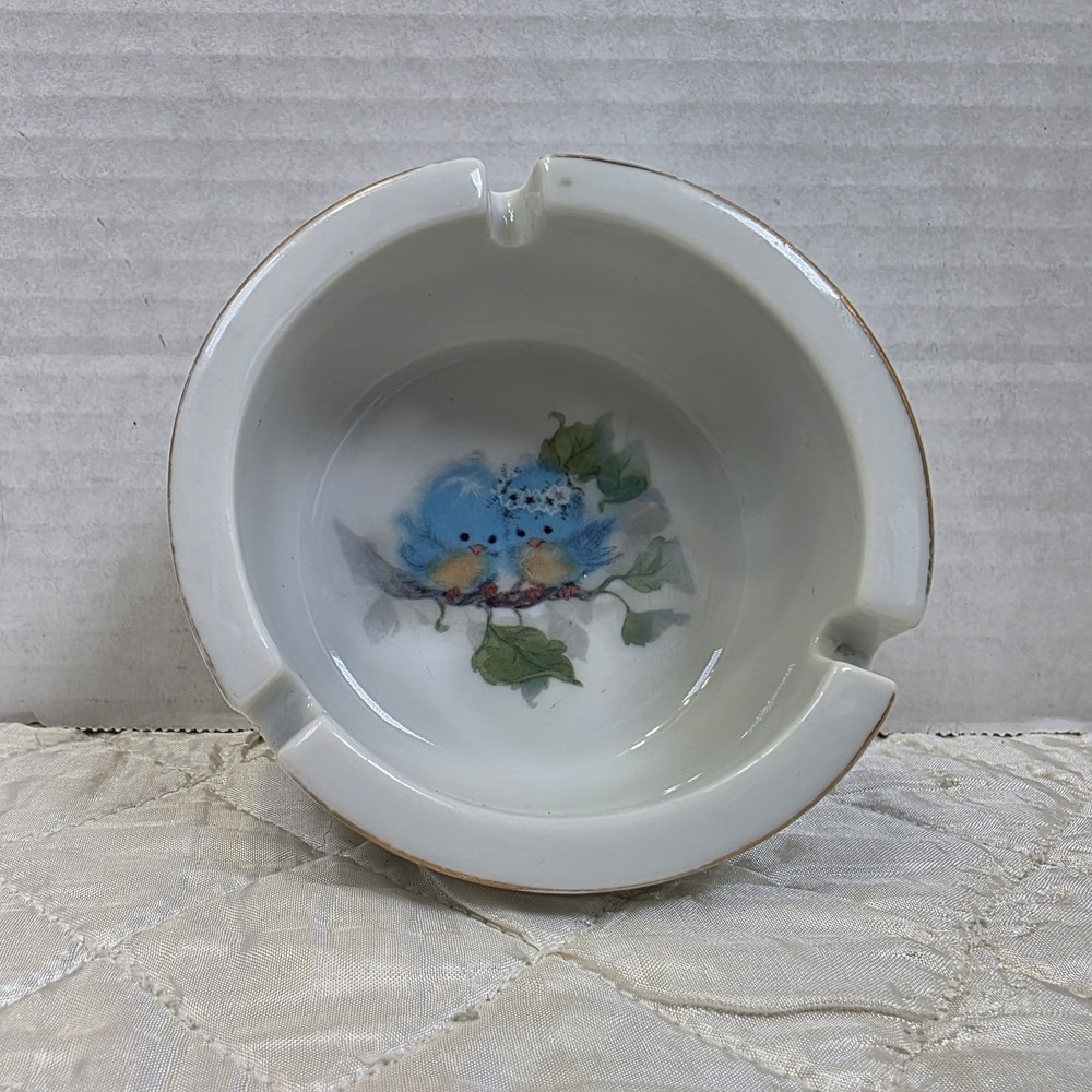 Vintage Designers Collection Fine Porcelain Bluebird Ashtray‎ Japan 1979